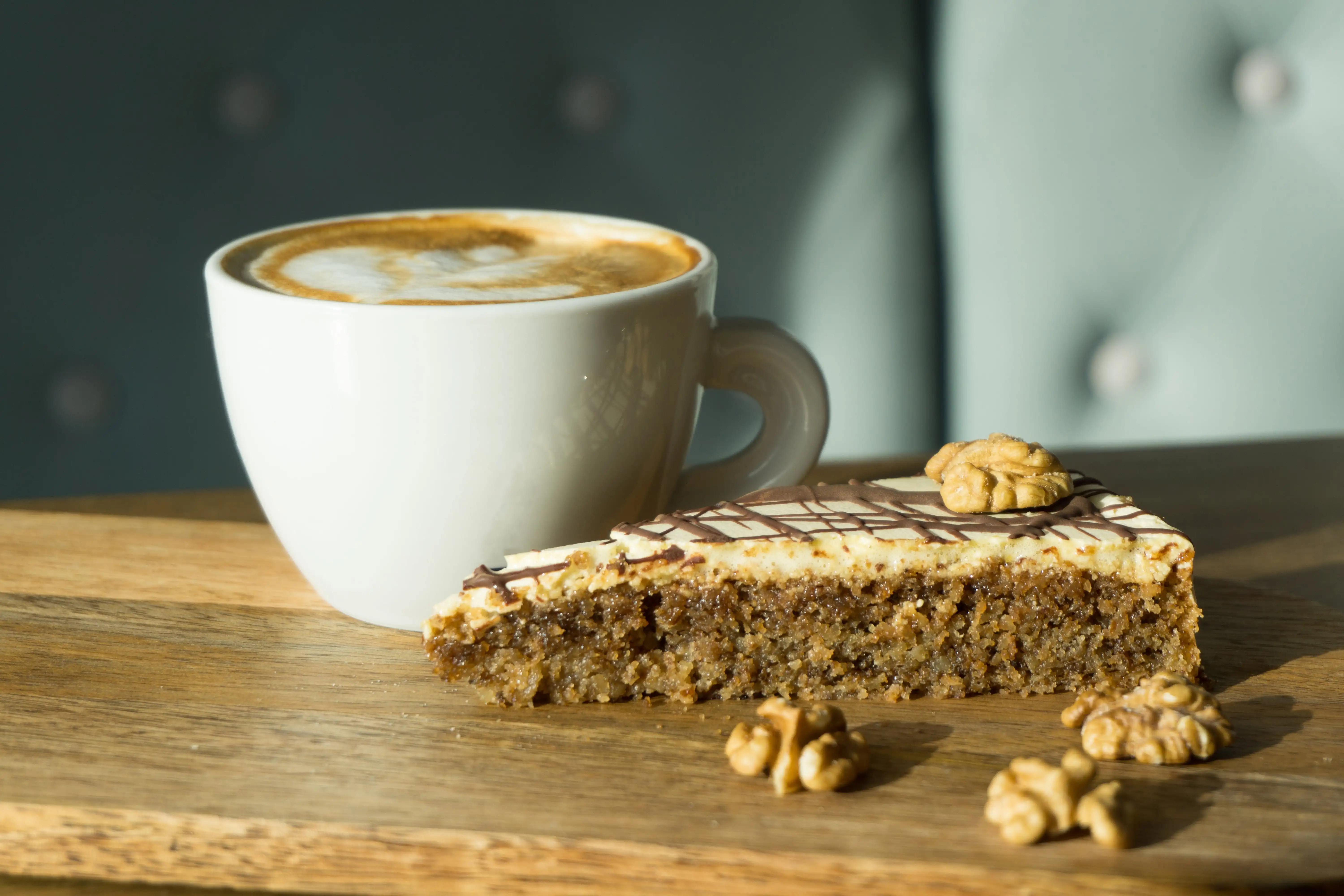 Nos cafés signature et pâtisseries artisanales